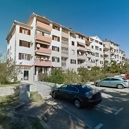 Kika B4+1 Apartment Porec